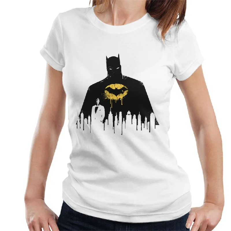 Batman Gotham City Skyscraper Silhouette Women's T-Shirt Hooded Caped Shawl Collar