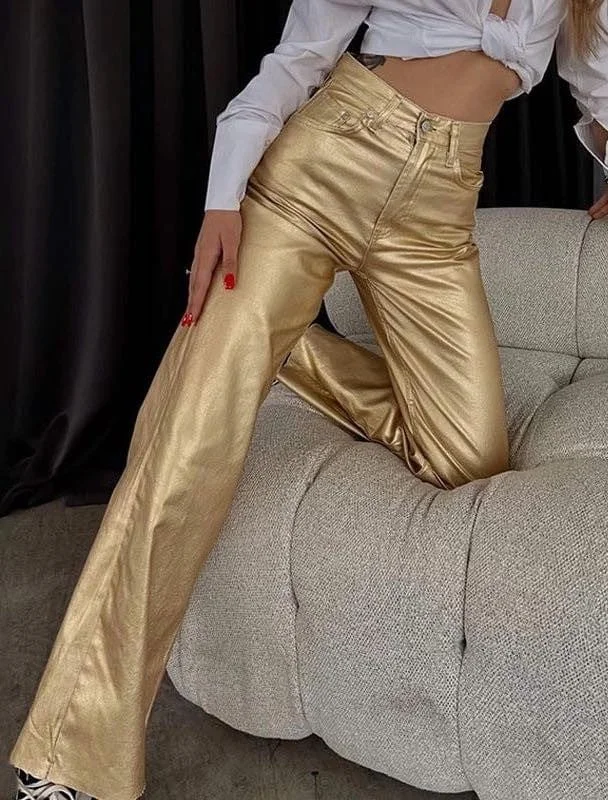 Miss Sparkling Metallic Bootcut Pants in Gold Chic Capri Pants