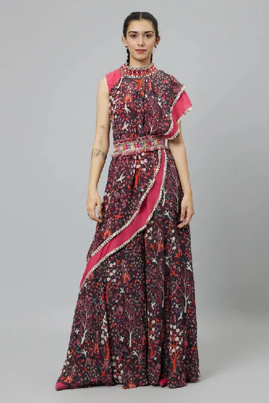 PINK CROP TOP WITH CONCRETE JUNGLE PRINT DRAPE AND PINK SOLID PLAIN SILK DRAPE WITH CONCRETE JUNGLE SHARARA PANTS Collared Crew Neck Turtle Neck PINK CROP TOP WITH CONCRETE JUNGLE PRINT DRAPE AND PINK SOLID PLAIN SILK DRAPE WITH CONCRETE JUNGLE SHARARA PANTS Collared Crew Neck Turtle Neck