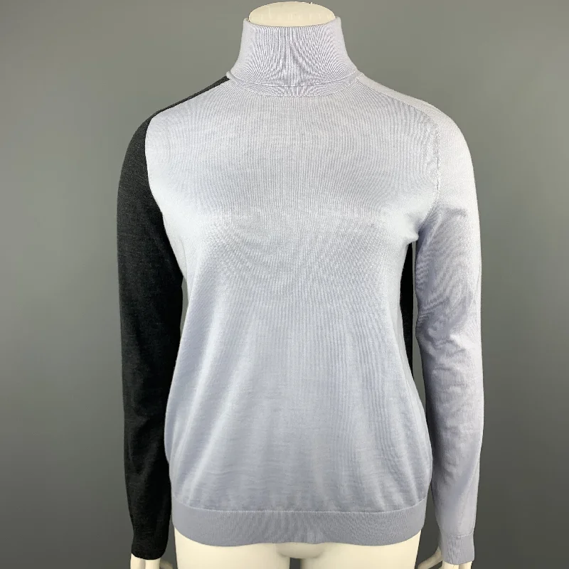 AKRIS 12 Light Blue & Charcoal Grey Wool Color Block Turtleneck Pullover Box Sleeve Comfort