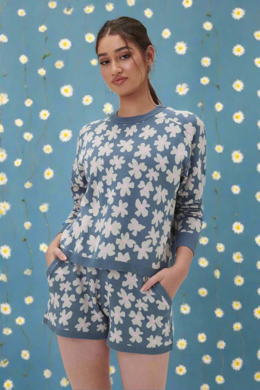 Spiritual Gangster Floral Jacquard Boxy Raglan Pullover Honey Neck Pullover