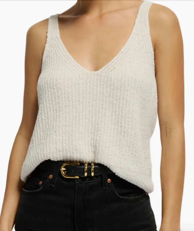 CECE SWEATER TANK IN PORCELAIN Collared Crew Neck Turtle Neck