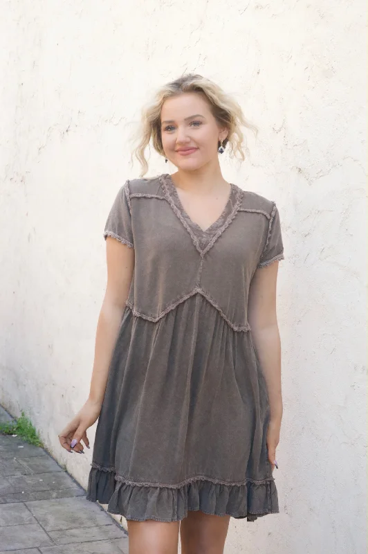 Easel Solid Color Challis Dress in Ash