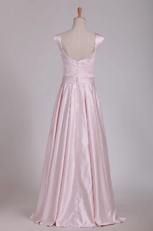 New Arrival Evening Dresses Bateau A Line With Applique Floor Length