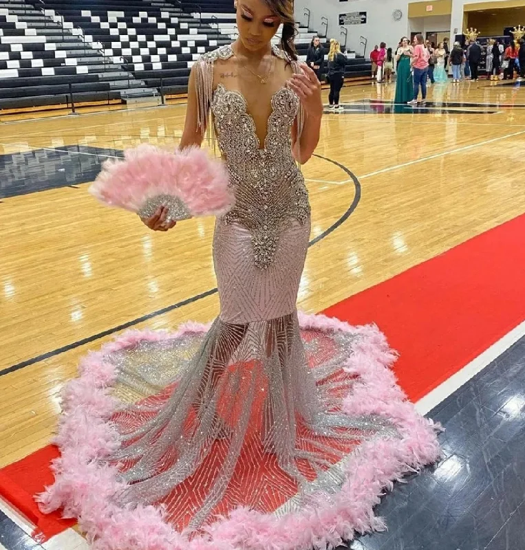 Gorgeous Pink Crystal Beading Slive Mermaid Evening Dresses Arabic Feathers Long Formal Prom Gowns for Wedding Party Elegant Gorgeous Pink Crystal Beading Slive Mermaid Evening Dresses Arabic Feathers Long Formal Prom Gowns for Wedding Party Elegant