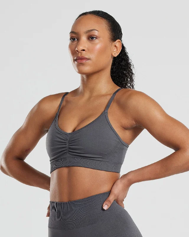 Define Scrunch Seamless Bralette | Graphite