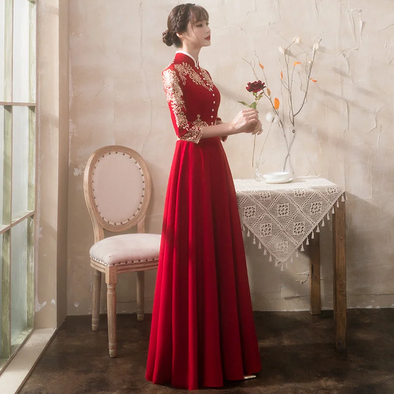 Floral Embroidery 3/4 Sleeve A-Line Velvet Oriental Evening Dress