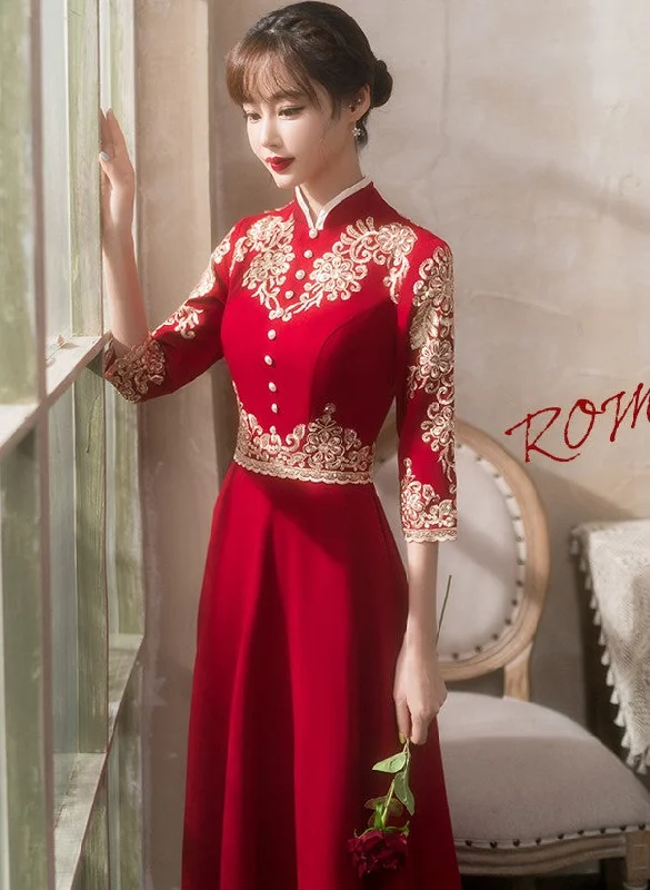 Floral Embroidery 3/4 Sleeve A-Line Velvet Oriental Evening Dress