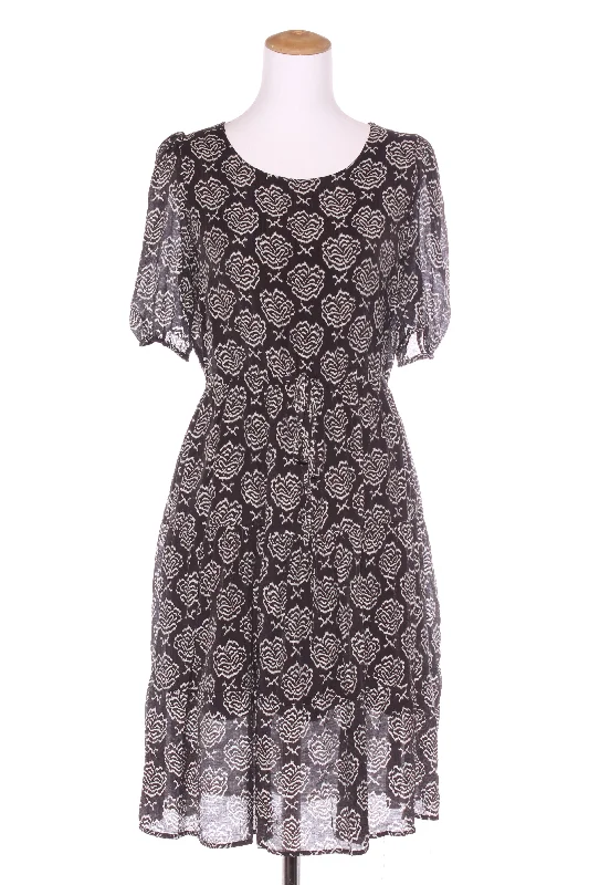 LEO + BE - Rose print dress! 10