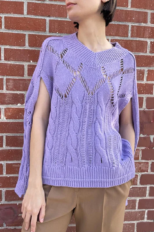 Argyle Cape V Neck in Lilac