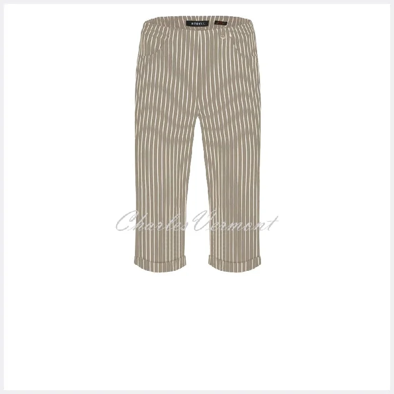 Robell Bella 05 Pinstripe Bermuda Short 51625-54567-13 (Light Taupe)