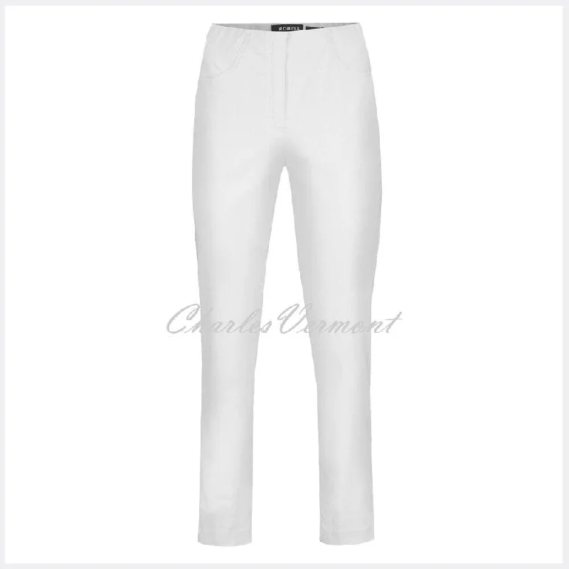 Robell Bella 09 – 7/8 Cropped Cotton Rich Trouser 52682-54056-10 (White)