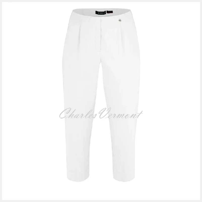 Robell Marie 07 – Cotton Rich Capri Trouser 51664-54056-10 (White)