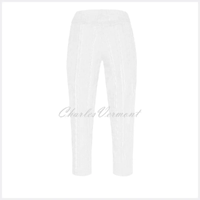 Robell Marie 07 Seersucker Capri Trouser 51576-54554-10 (White)