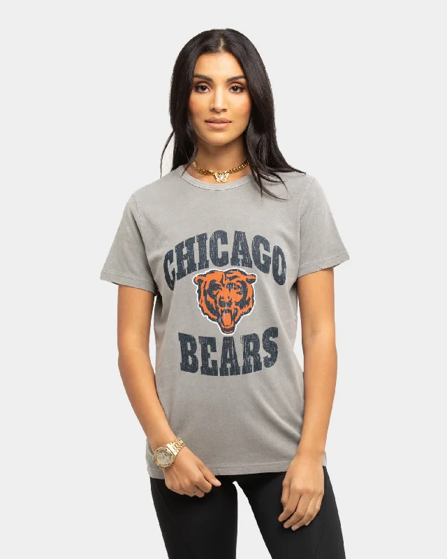 Majestic Athletic Women's Chicago Bears Vintage NFL Team T-Shirt Smoke